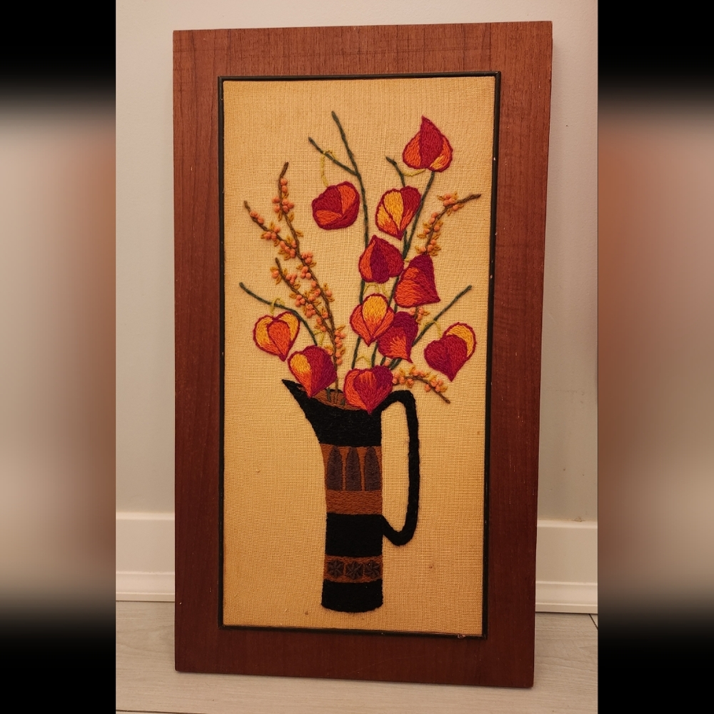 Vintage Floral Crewel